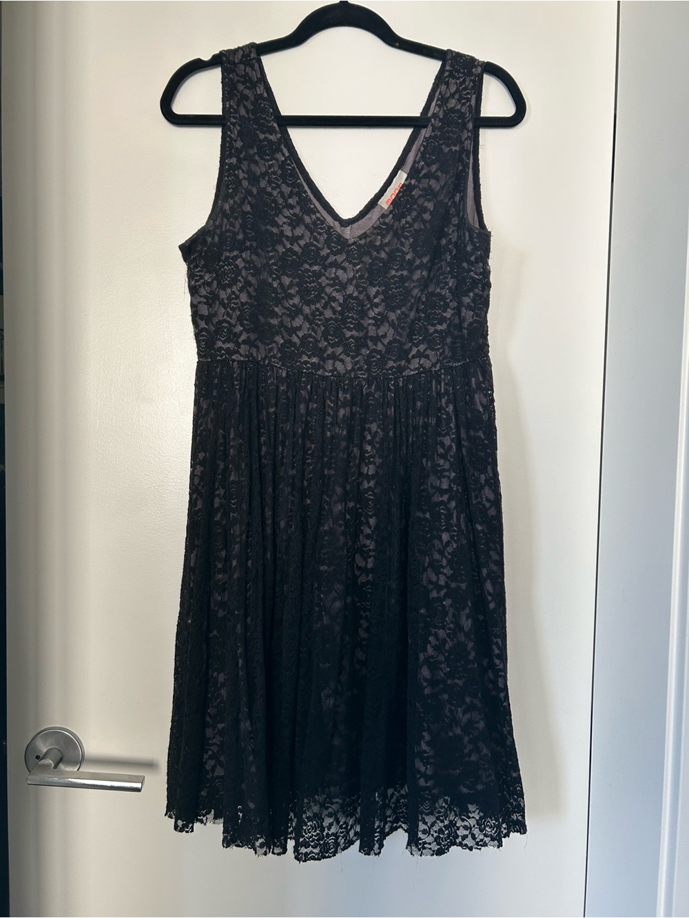 Modcloth Black and Gray Lace V-Neck Sleeveless Dress